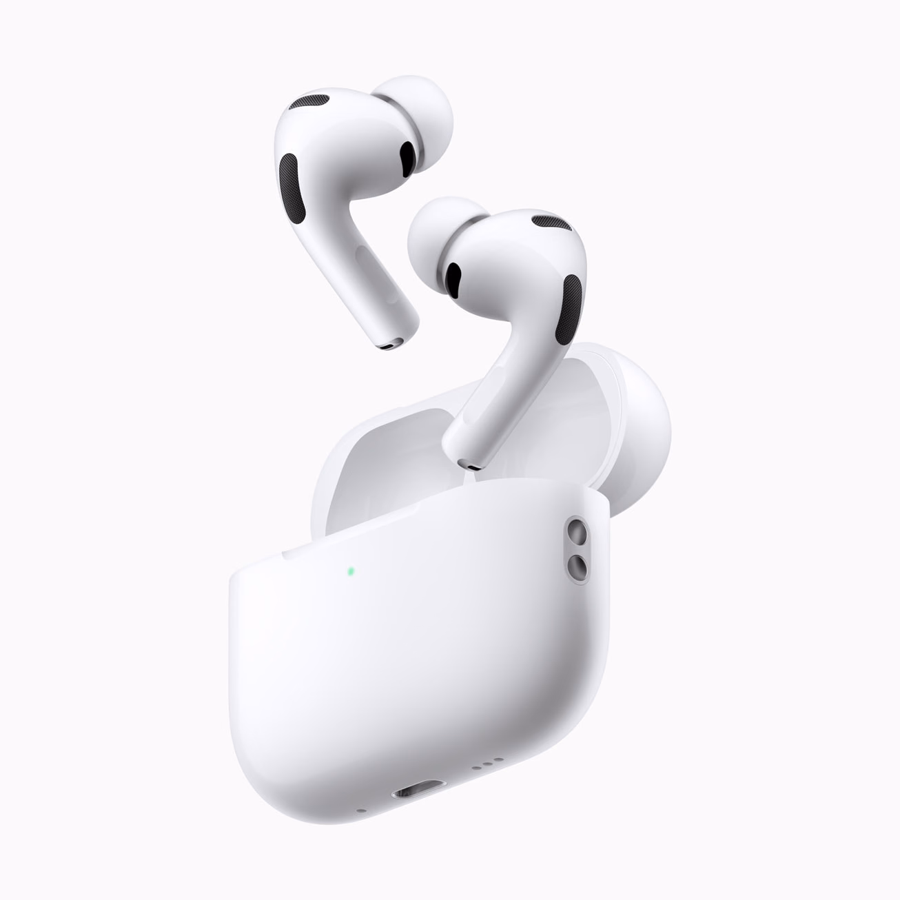 AirPods Pro 3 with its silicone tip, the model that already includes the heart rate sensor