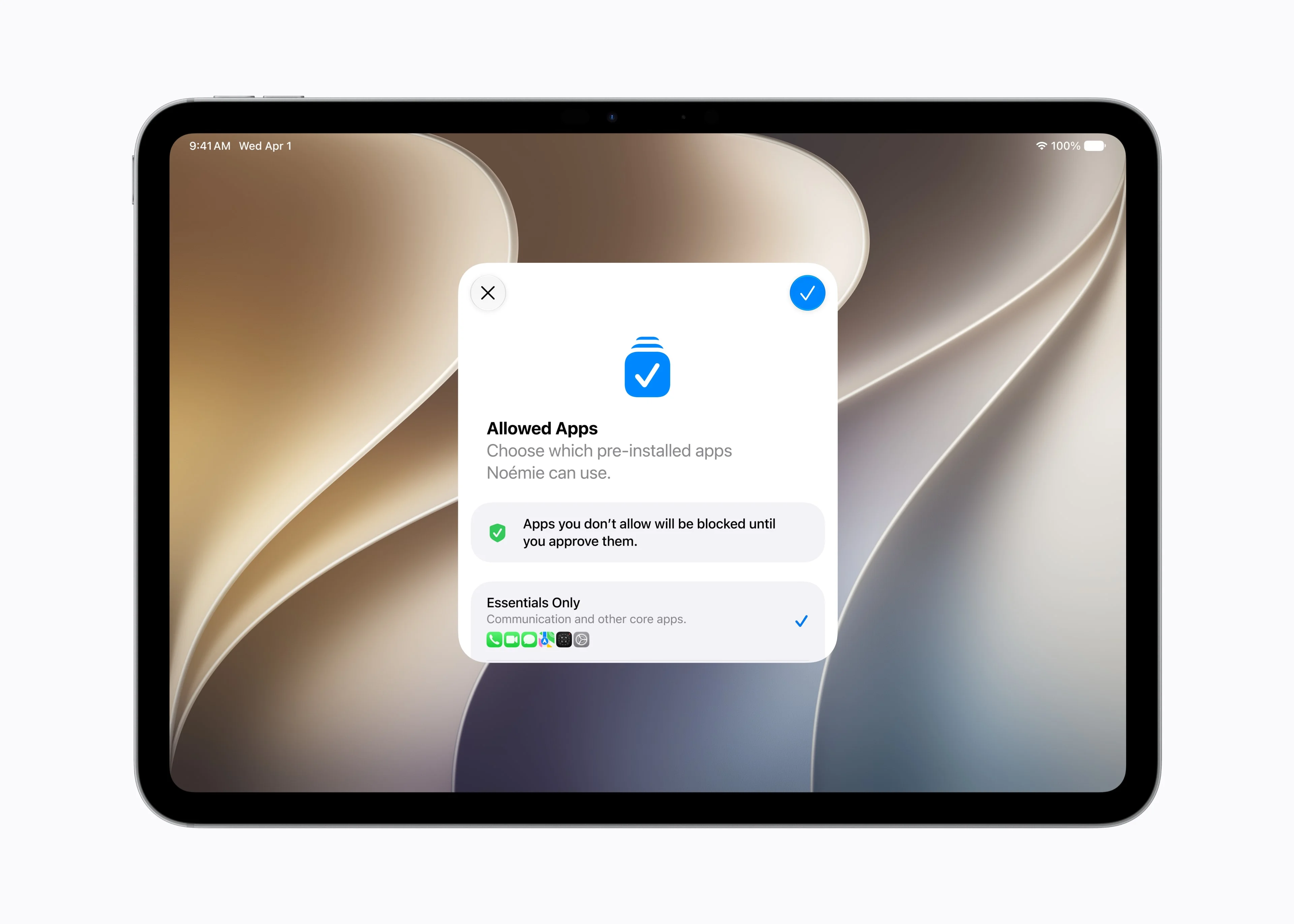 Un padre elige qué apps preinstaladas puede usar su hijo en un iPad con iPadOS 27