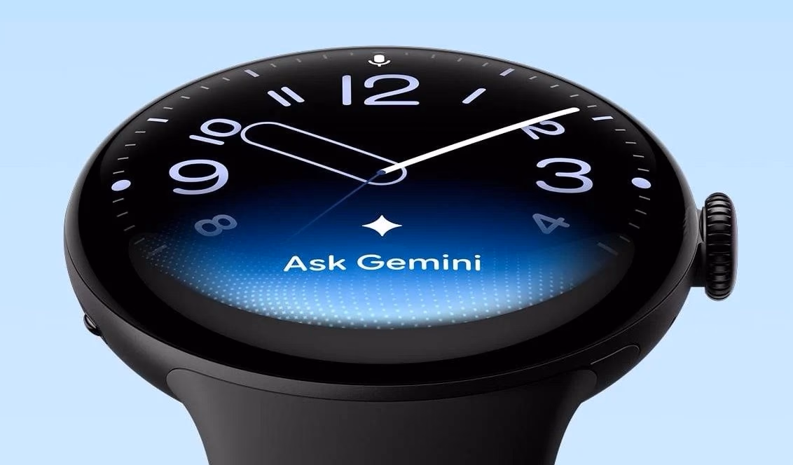 El Pixel Watch 5 en Obsidian con la esfera mostrando el acceso a Gemini bajo las agujas