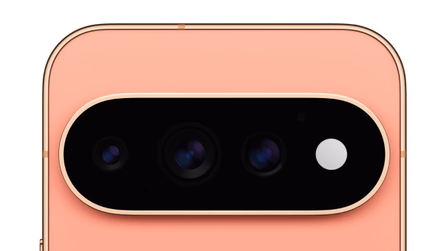 Módulo de cámara del Pixel 11 Pro en Canyon con los tres sensores nuevos y el flash con HiLight