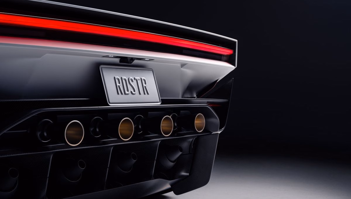 Thrusters and fans at the rear of the Roadster